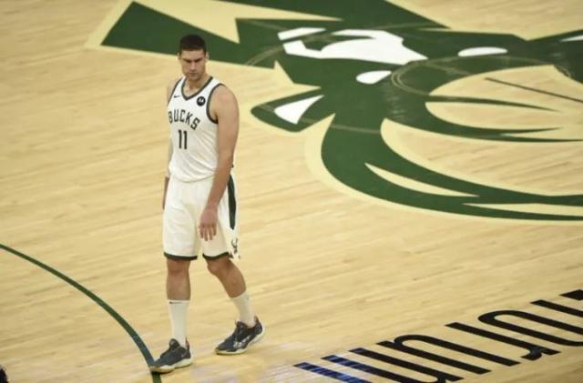 开云体育app入口-大洛回归助雄鹿攻陷犹他 完全体雄鹿呼之欲出