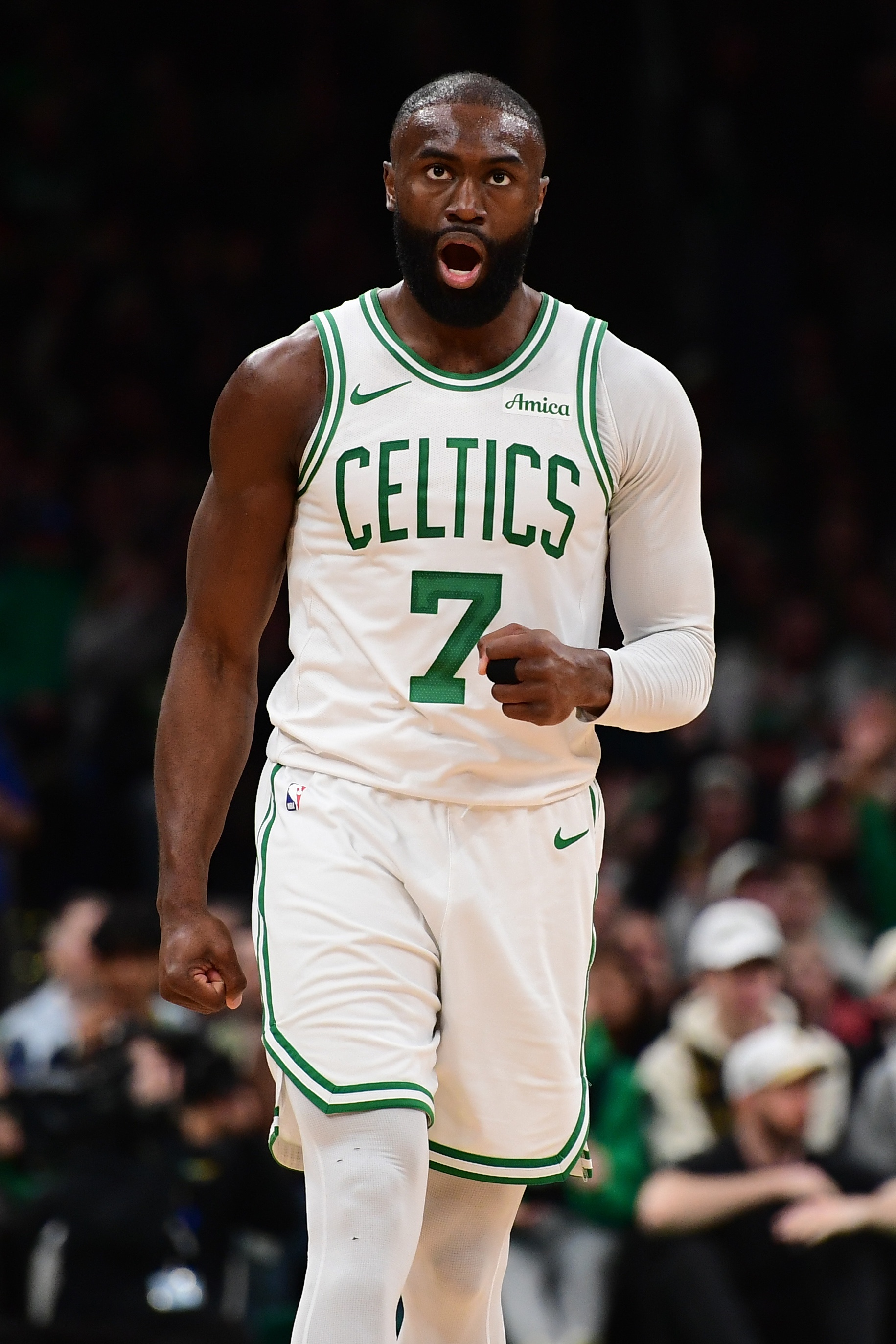 开云体育app入口-出人意料！杰伦·布朗发推庆祝：在空档年取得50胜